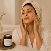 Applying Le Baume Évanescent on dry skin, Hendiya® organic